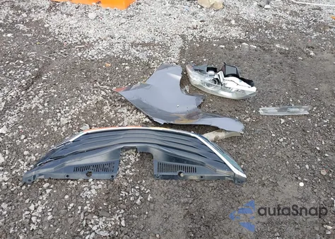 2014 Toyota Sienna Le V6 8 Passenger from USA, damaged, VIN 5TDKK3DC1ES444825